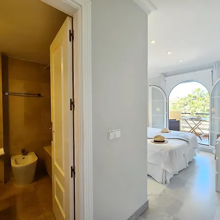 Aloha Banus Sea Views By Lica Homes * 马尔韦利亚