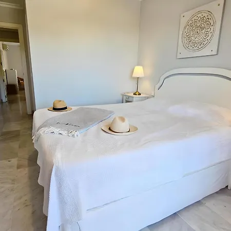 Aloha Banus Sea Views By Lica Homes Марбелья