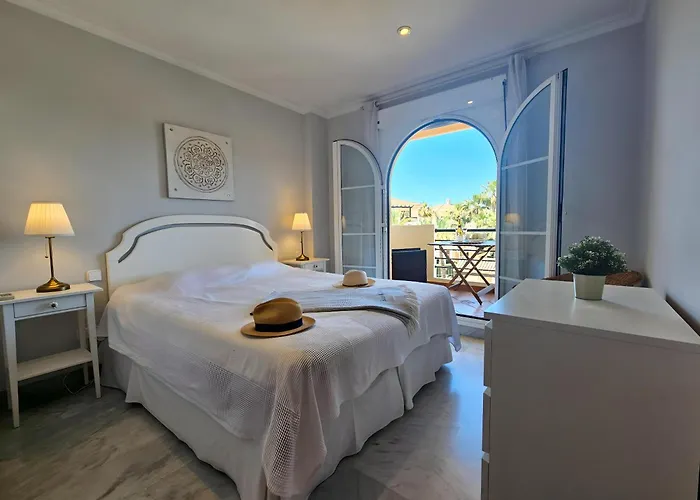 Aloha Banus Sea Views By Lica Homes Lejlighed